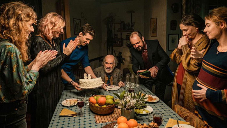 кадр из фильма Czarna owca