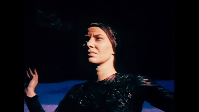 кадр из фильма Медея