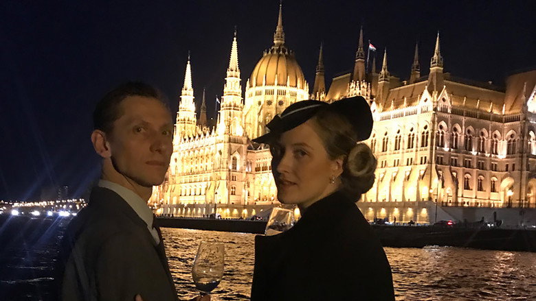 кадр из фильма Stella - A History of War