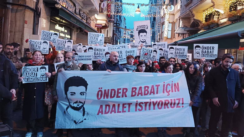 Önder, Tarihin Irmağında