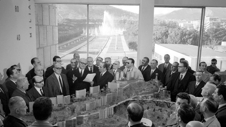 кадр из фильма Руки над городом