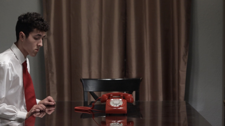 кадр из фильма The Red Phone