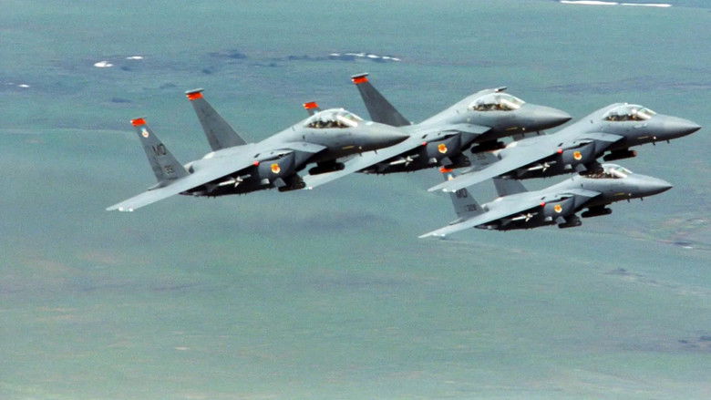 кадр из фильма Боевые пилоты: Операция «Красный флаг»