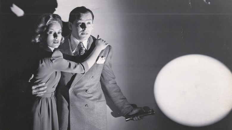 кадр из фильма Whispering Ghosts