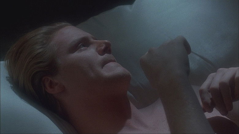 кадр из фильма Эдуард II