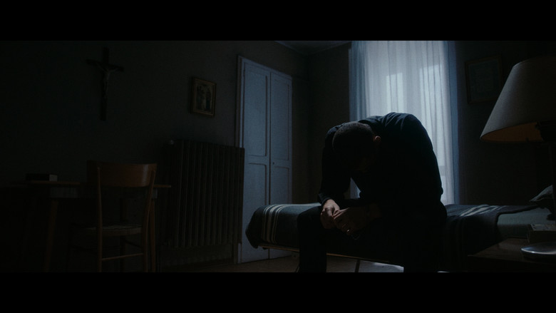 кадр из фильма La Confessione