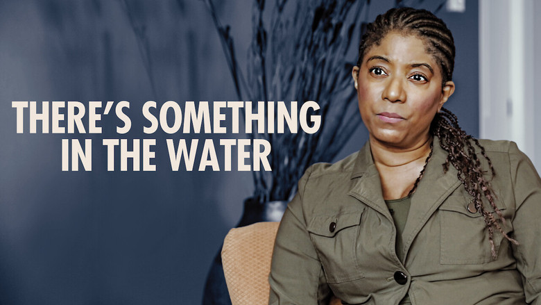 кадр из фильма В воде что-то есть