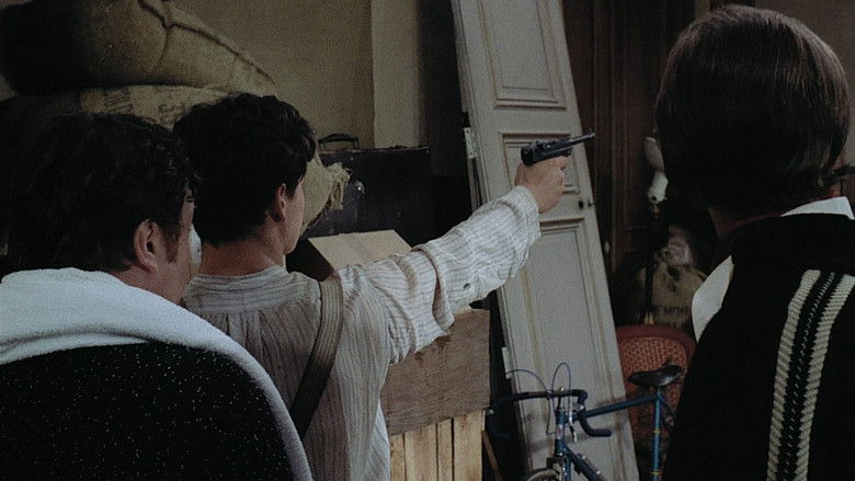 кадр из фильма Лакомб Люсьен