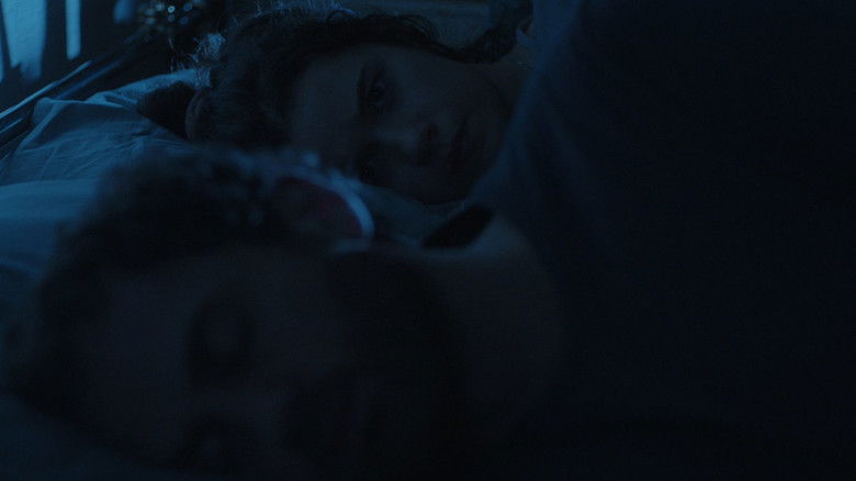 кадр из фильма Неспокойной ночи