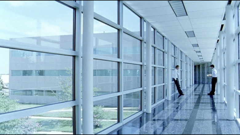 кадр из фильма Детонатор