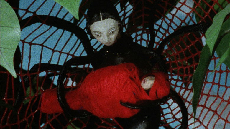 кадр из фильма Кровавый чай и красная ниточка