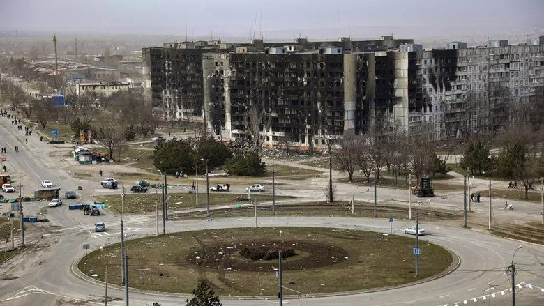 кадр из фильма Mariupolis 2