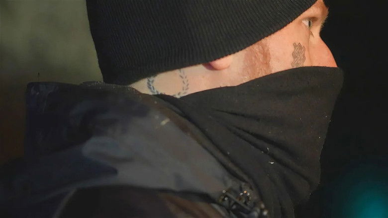 кадр из фильма Ultra-droite et groupes néo-nazis: La nouvelle menace terroriste