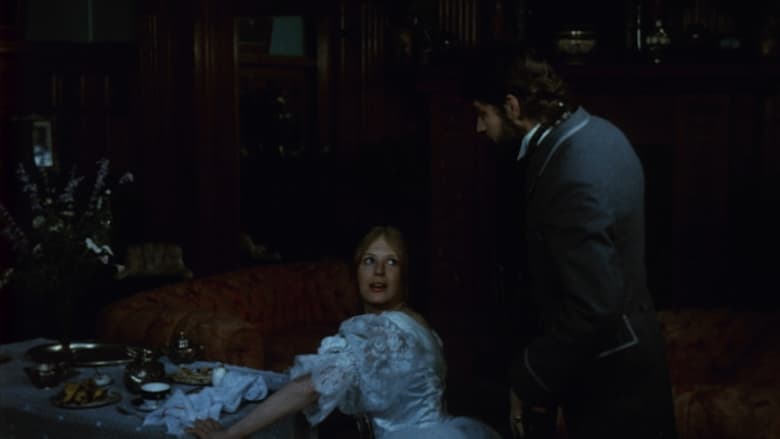 кадр из фильма Призрачная история