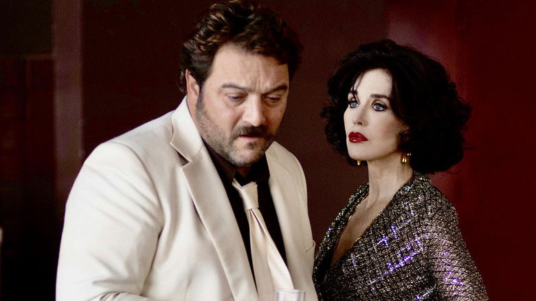 кадр из фильма Петер фон Кант