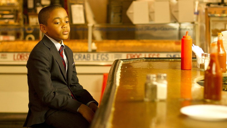 кадр из фильма LUV