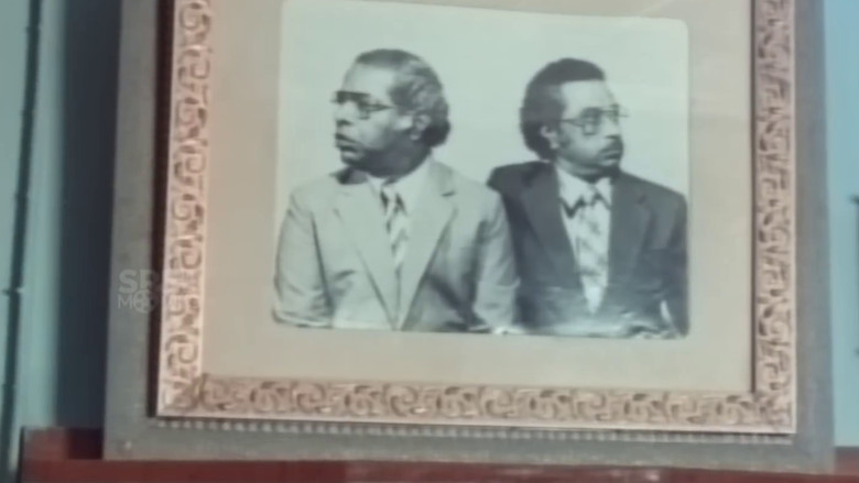 кадр из фильма അടുത്തടുത്ത്