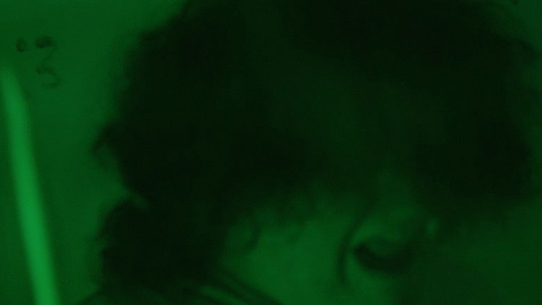 кадр из фильма Cavepeople