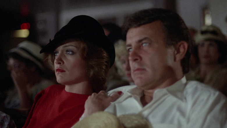 кадр из фильма The Lady in Red