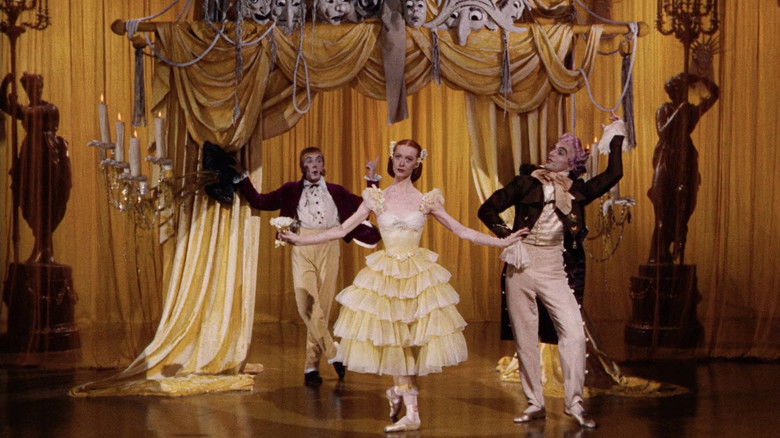 кадр из фильма Сказки Гоффмана