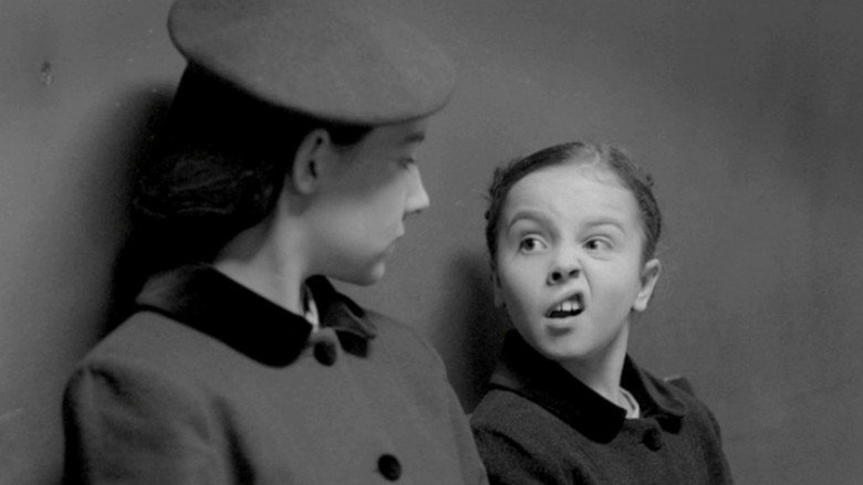 кадр из фильма Frail