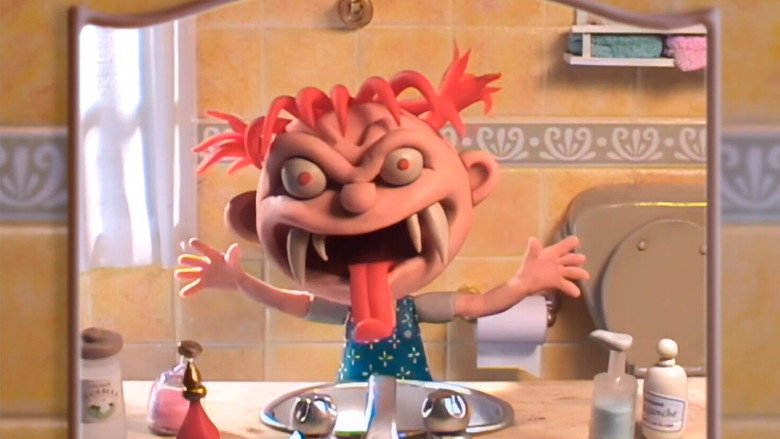 кадр из фильма The Mirror Has 1000 Faces