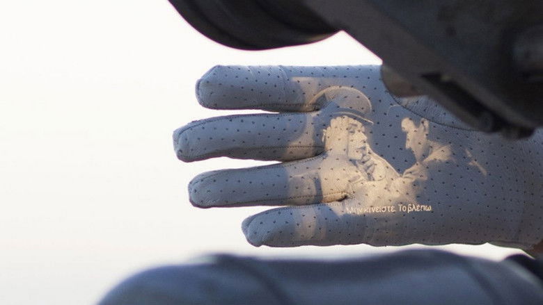 кадр из фильма 24 Frames per Century