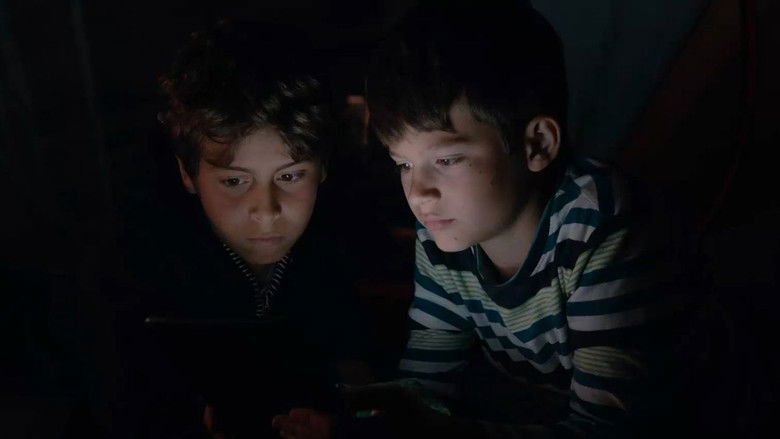 кадр из фильма Strajerii Deltei