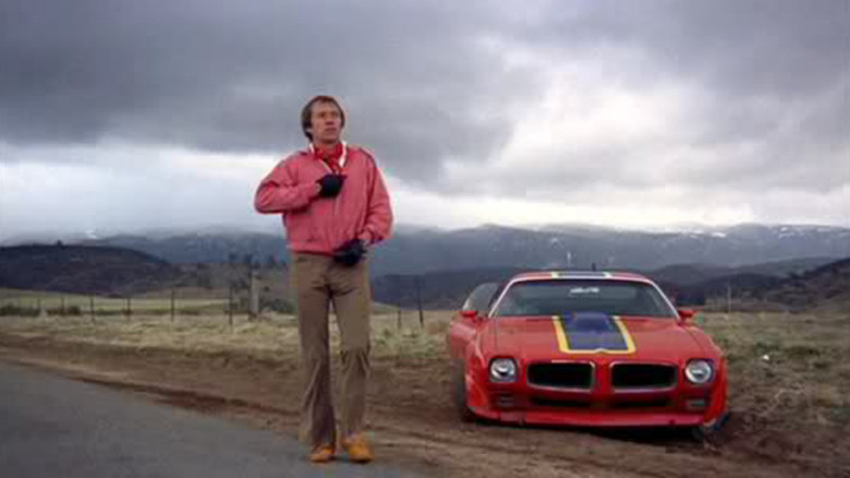 кадр из фильма Гонки «Пушечное ядро»