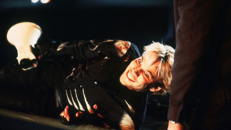 кадр из фильма Безумный Сесил Б.