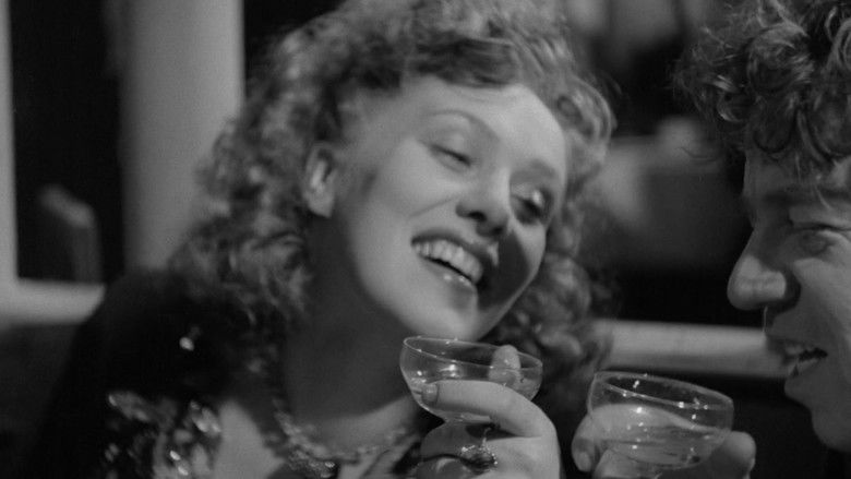 кадр из фильма Houkutuslintu