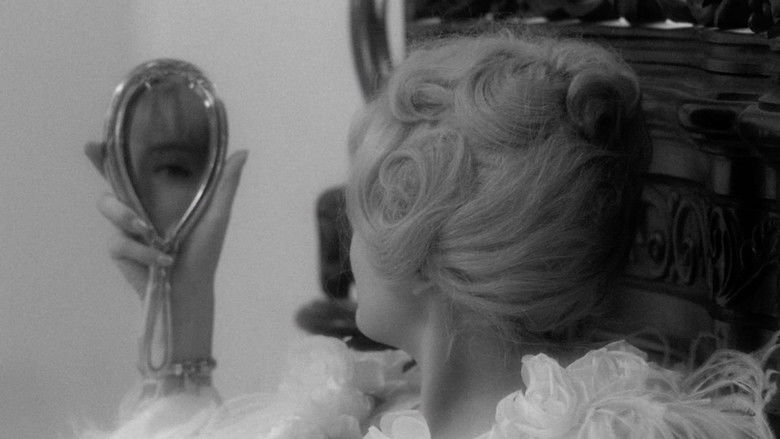 кадр из фильма Клео от 5 до 7