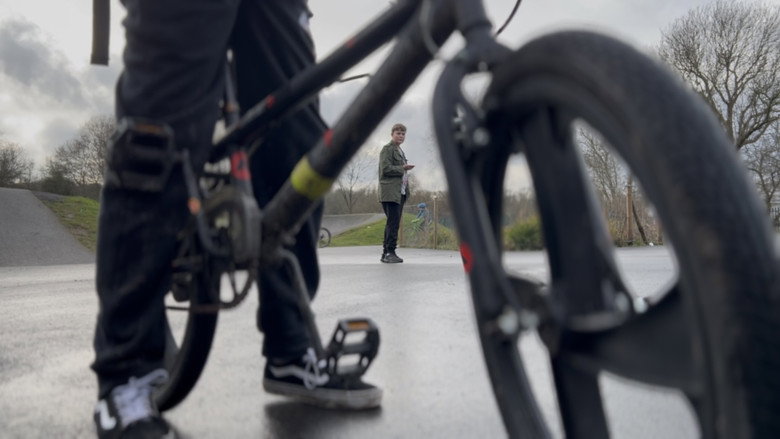 кадр из фильма Dial 'C' For Murder