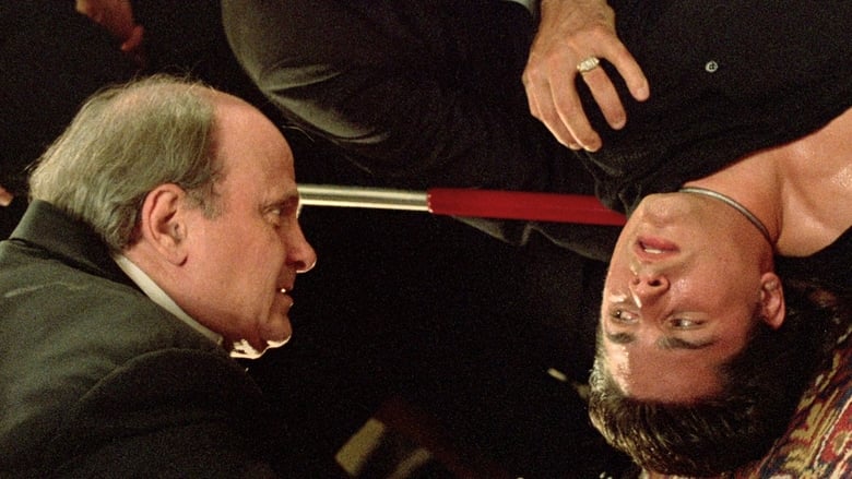 кадр из фильма Общество