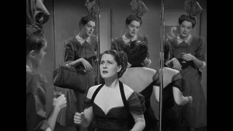 кадр из фильма Женщины