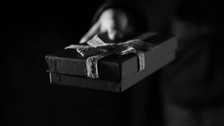 кадр из фильма Иди Молча