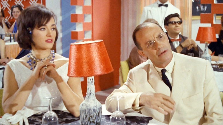 кадр из фильма Μερικοί Το Προτιμούν Κρύο...