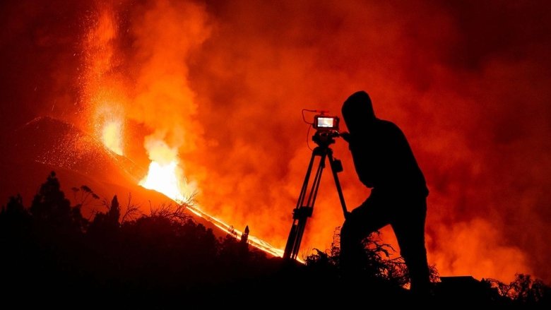кадр из фильма Un volcán habitado