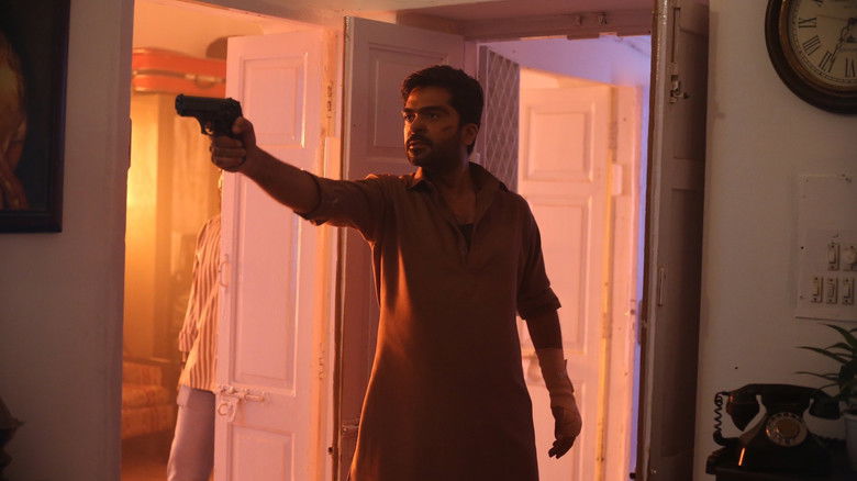 кадр из фильма வெந்து தணிந்தது காடு