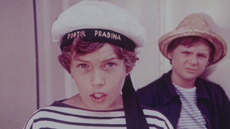 кадр из фильма Тревога в дельте