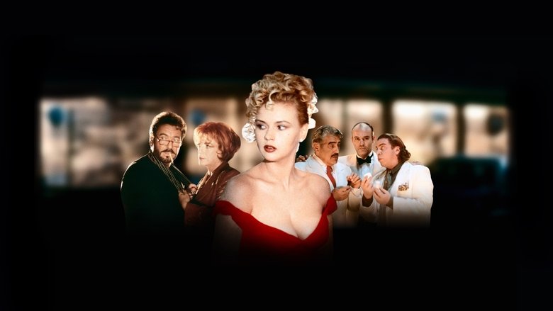 кадр из фильма Россини, или извечный вопрос: Кто с кем спал?