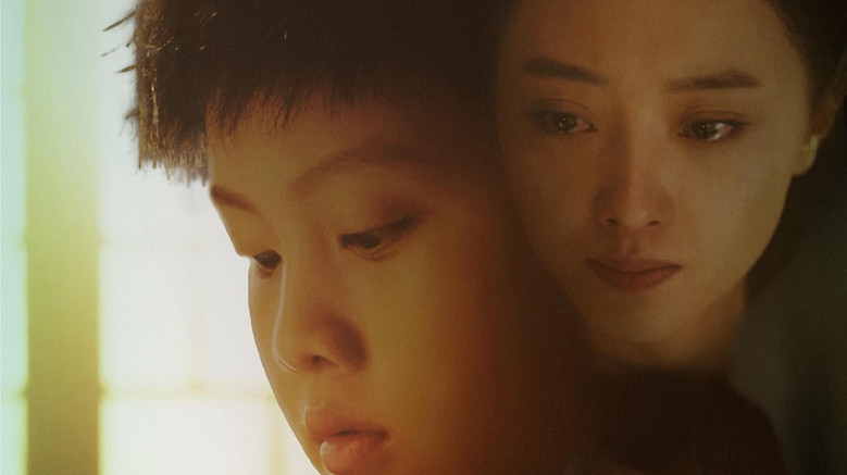 кадр из фильма 我们的岁月