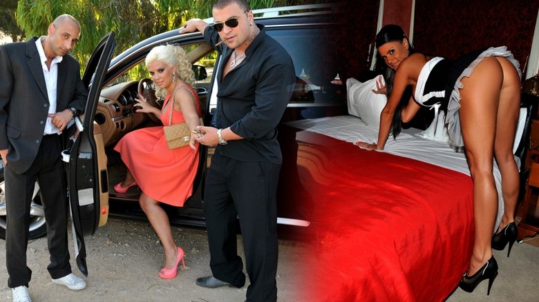 кадр из фильма Μαριάννα Ντούβλη και ο βιασμός της καμαριέρας της