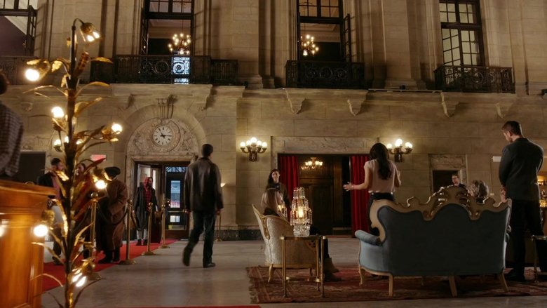 кадр из фильма Другая Сторона Свадьбы