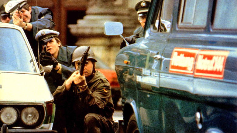 кадр из фильма The Amateur