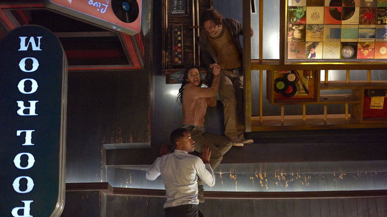 кадр из фильма Клаустрофобы