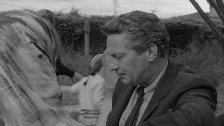 кадр из фильма Girl with Green Eyes