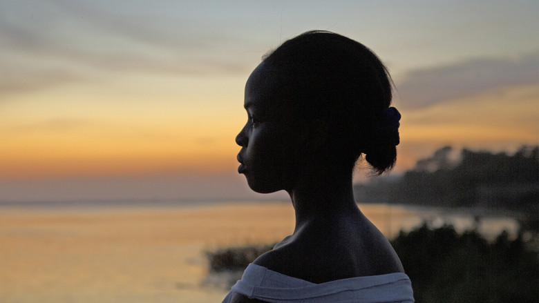 кадр из фильма Священные узы