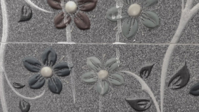 кадр из фильма Etched Flowers