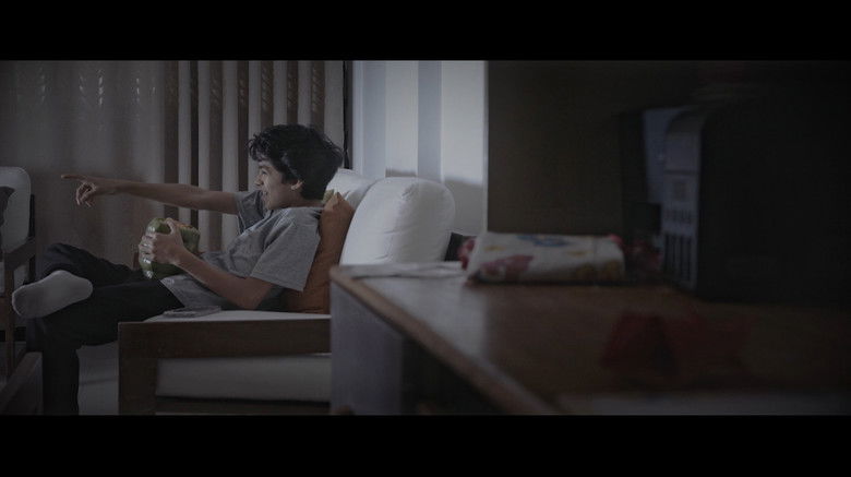 кадр из фильма Once and Again and Again